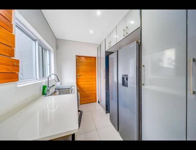 5 BEDROOM PROPERTY TO RENT IN WENDYWOOD